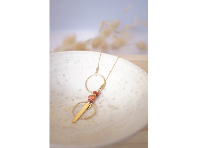 sautoir long plaqué or et coquillage du Pacifique , bijoux femme PELVA sautoir long plaqué or et coquillage du Pacifique , bijoux femme PELVA