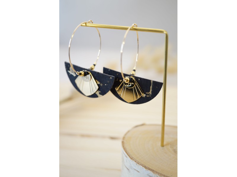 bijou vintage, créoles boucles d'oreilles femme, noir et plaqué or, en liège bijou vintage, créoles boucles d'oreilles femme, noir et plaqué or, en liège