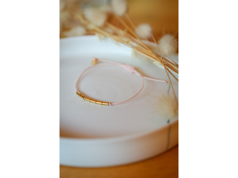 bracelet femme, hématite doré, cordon rose, bijou fin  , pierre naturelle, pierre fine