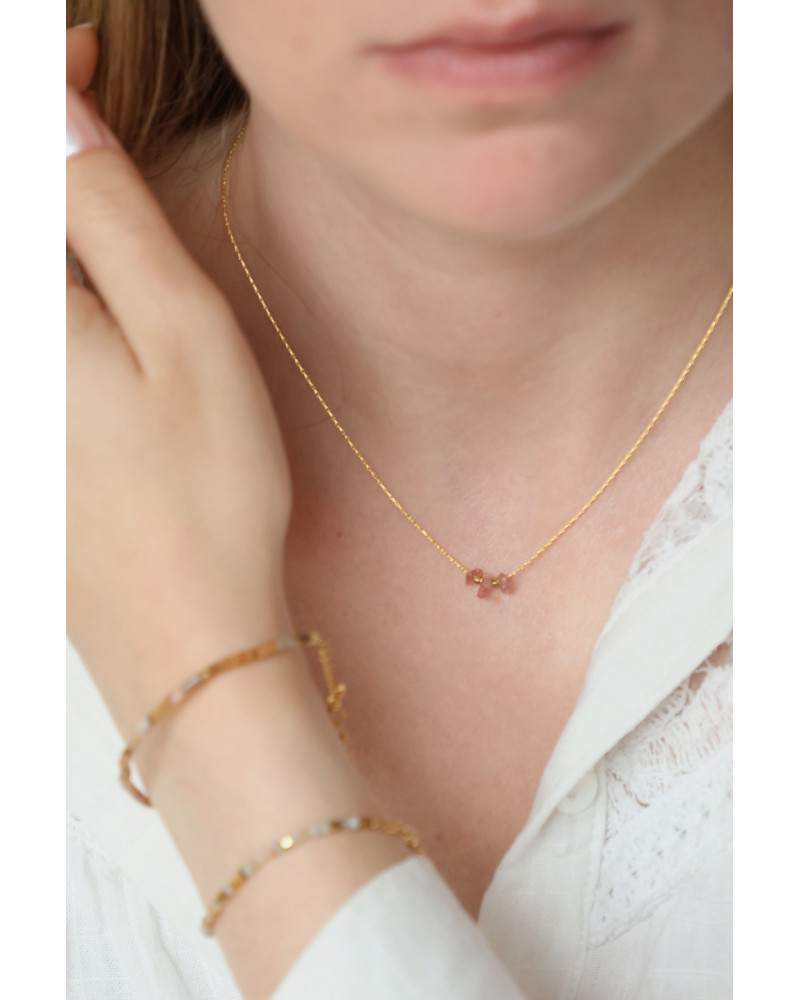 Collier ras de cou , bijoux femme, quartz rose, pierre naturelles , pastel